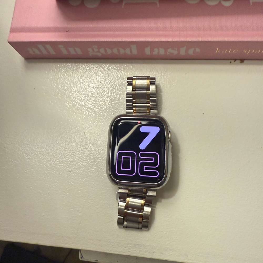 SERIES 8 41 MM Aluminum and Ceramic Case- ion x glass - lte - wr50m